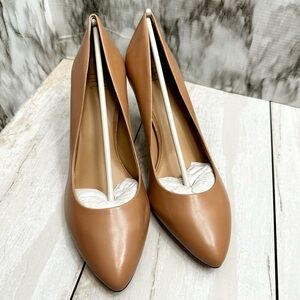INC International Concepts Leather Tan Heels Pumps Shoes Office Style Capsule